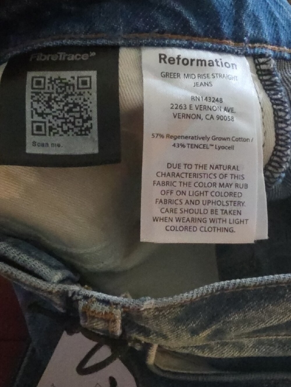 REFORMATION Greer Mid Rise Straight Jeans Size 24 - Picture 3 of 6